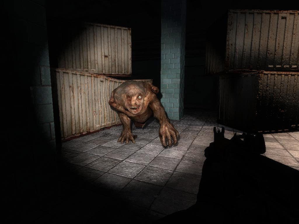 S.T.A.L.K.E.R.: Shadow of Chernobyl screenshot 4